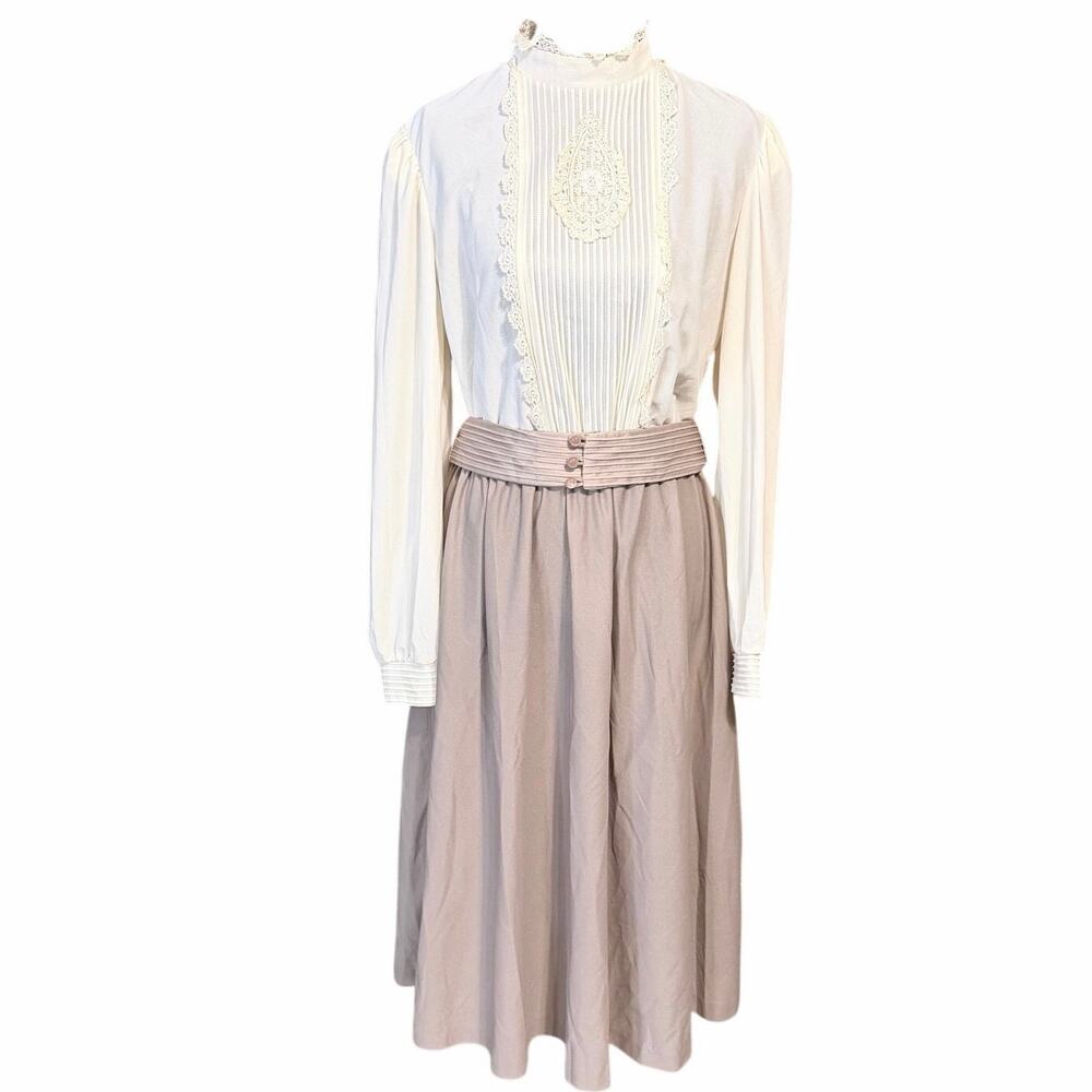 VTG Jennifer Gee cottagecore romantic poet light academia union made dress 14